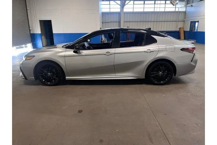 $33560 : Toyota Camry 2022 image 6