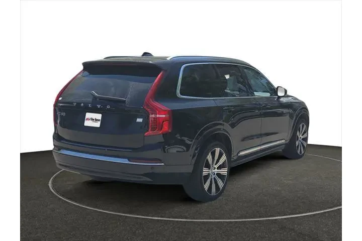 $38679 : Volvo XC90 Recharge 2023 eAW image 3