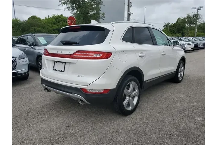$14990 : Lincoln MKC 2018 Premiere 4d image 6
