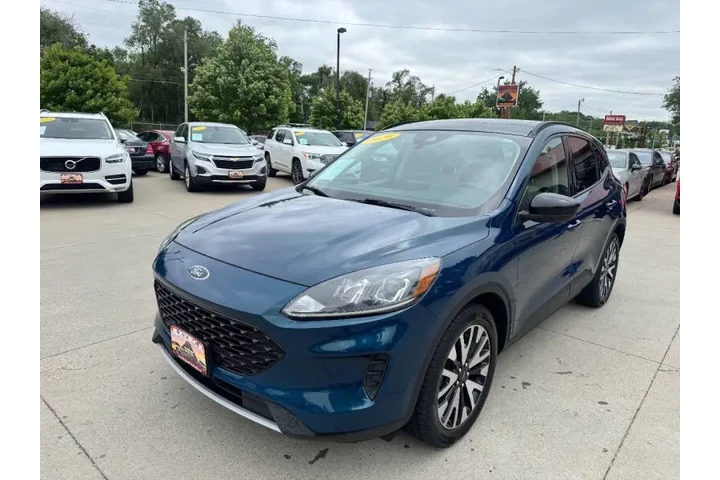 $13950 : 2020 Escape Hybrid SE Sport image 2