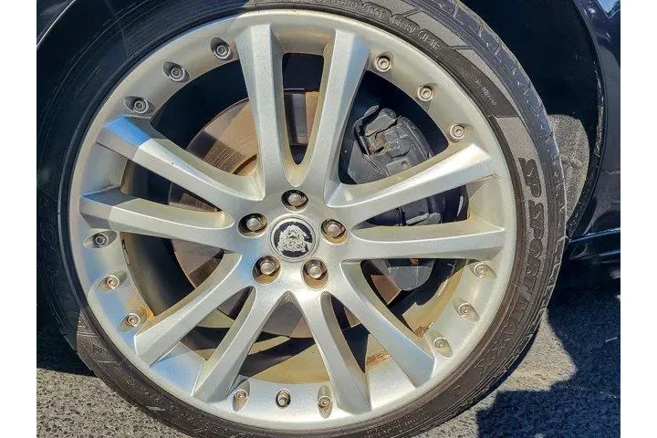 $24985 : Jaguar XK-Series 2007 XKR 2d image 4