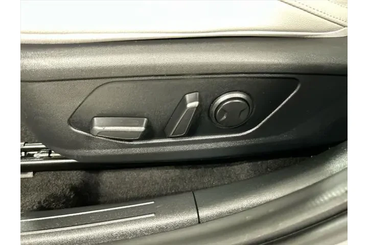 $20749 : Hyundai ELANTRA 2023 Limited image 10