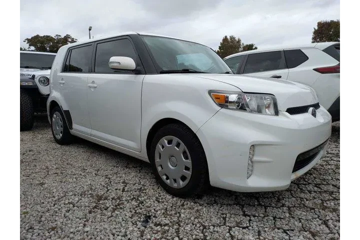 $8988 : Scion xB 2014 Release Series image 2