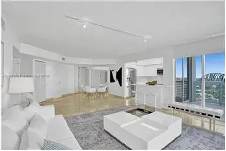 $5800 : Rental property with 2 bedro image 10