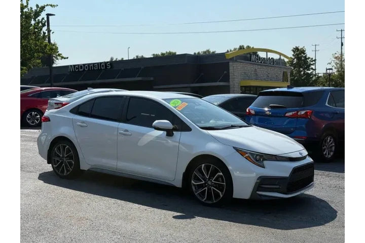 $14995 : 2020 Corolla SE image 4