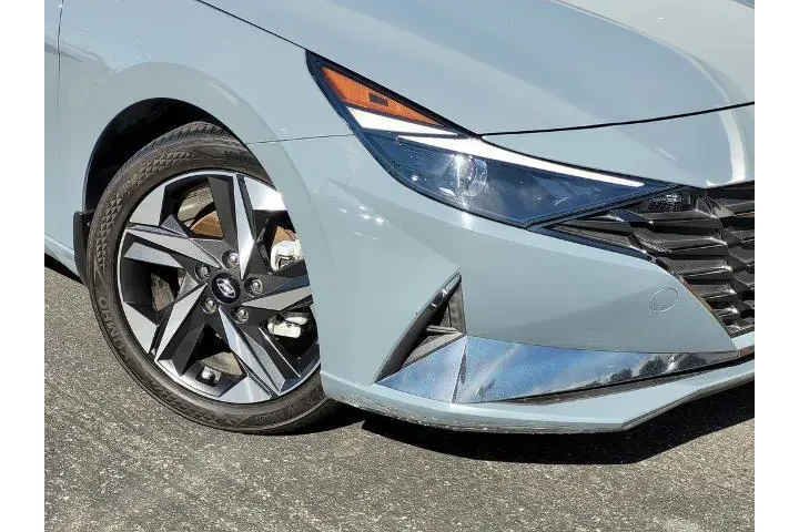 $20500 : Hyundai ELANTRA 2022 SEL 4dr image 6