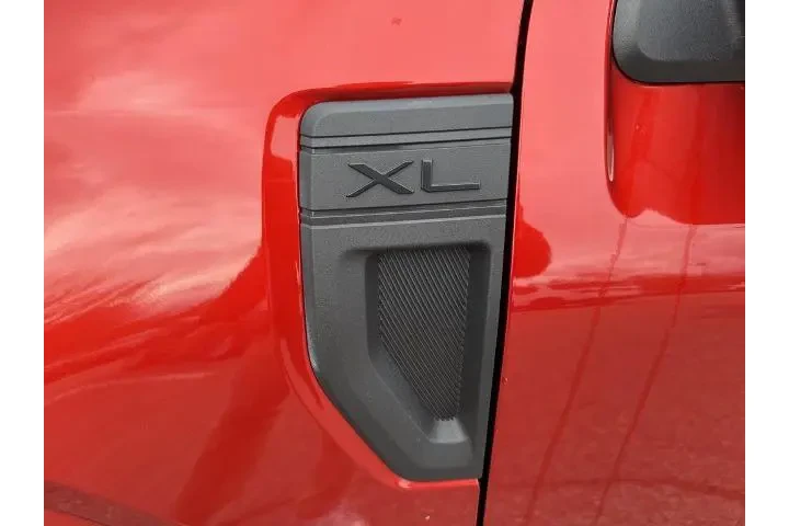 $25000 : Ford Maverick 2024 XL 4dr Su image 3