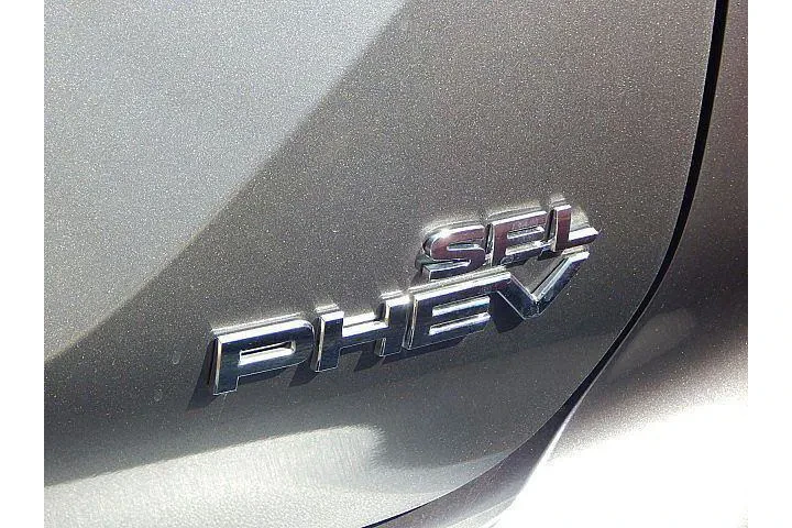 $34433 : Mitsubishi Outlander PHEV 20 image 8