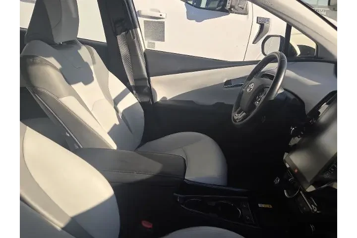 $24000 : Toyota Prius Prime 2020 Limi image 8