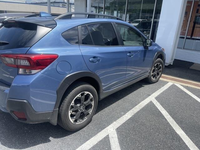 $25359 : PRE-OWNED 2021 SUBARU CROSSTR image 3