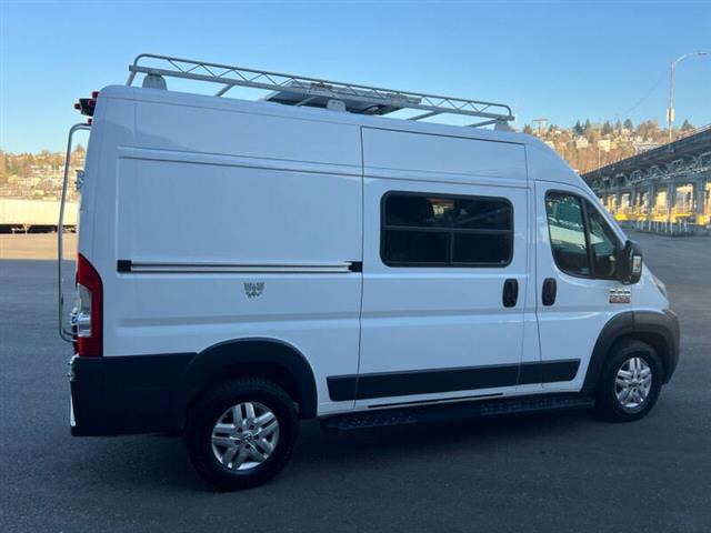 2014 RAM ProMaster 1500 136 WB image 9