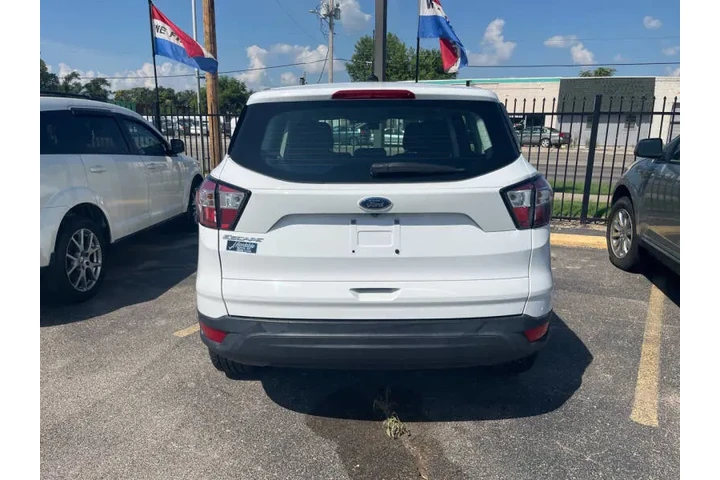 2018 Escape S image 3