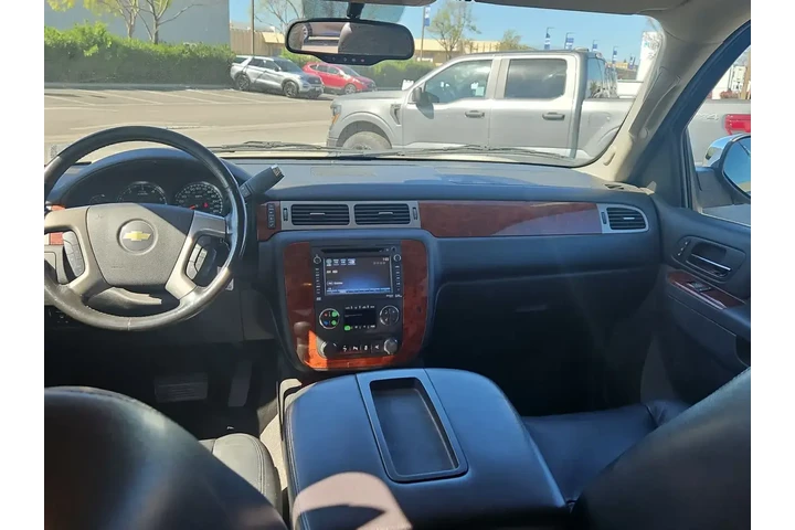 $16000 : Chevrolet Tahoe 2013 4x4 LTZ image 10