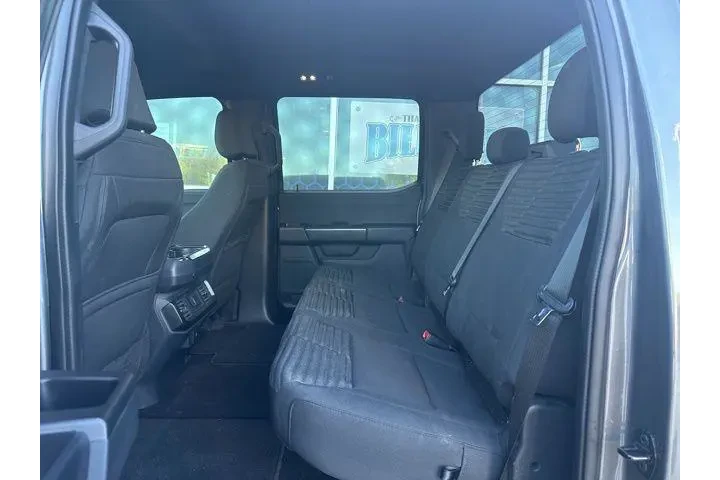 $30988 : Ford F-150 2022 4x2 XL 4dr S image 6