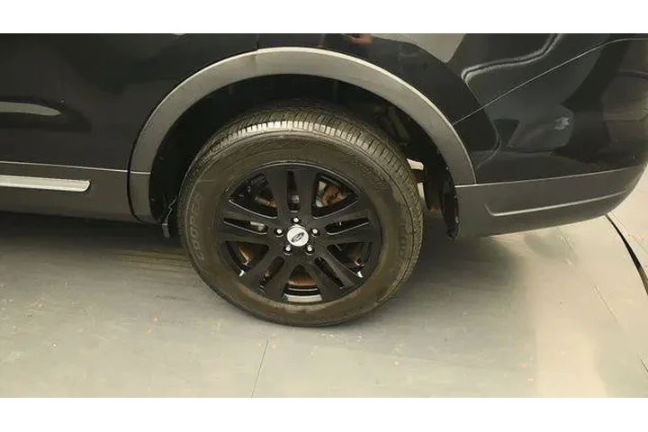 $16514 : Ford Explorer 2018 AWD XLT 4 image 9