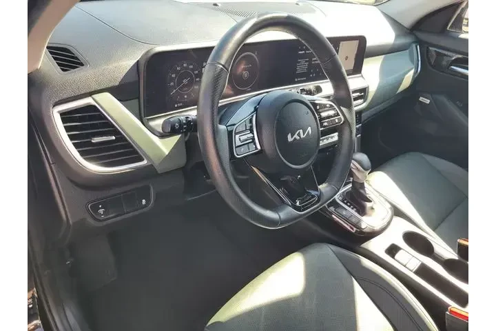 $25335 : Kia Seltos 2024 AWD SX 4dr S image 9