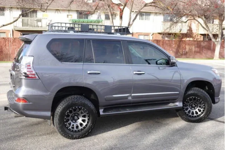 $33475 : 2019 GX 460 image 5