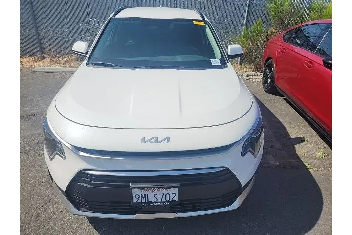 $27491 : Kia Niro 2024 EX 4dr Crossov image 2