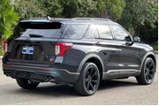 Ford Explorer 2022 AWD ST 4d thumbnail