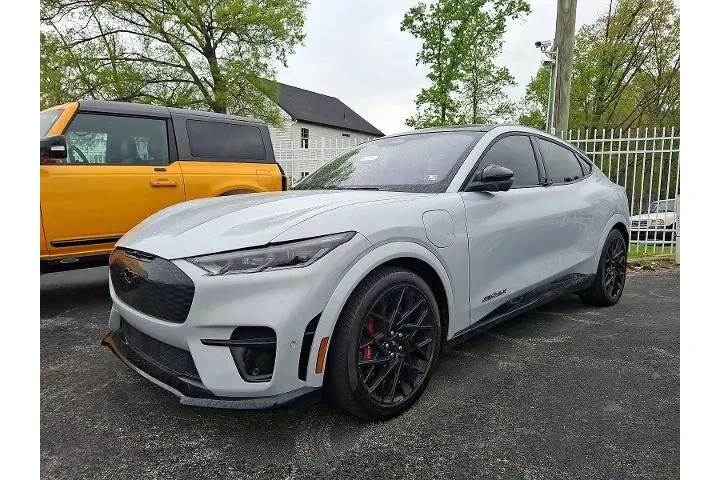 $37165 : Ford Mustang Mach-E 2023 AWD image 3