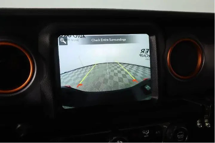 $38270 : Jeep Gladiator 2023 4x4 Moja image 6