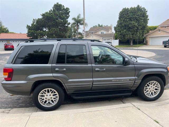 $6800 : 2004 Grand Cherokee Limited image 1