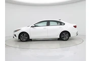 $18998 : Kia Forte 2024 LXS 4dr Sedan thumbnail