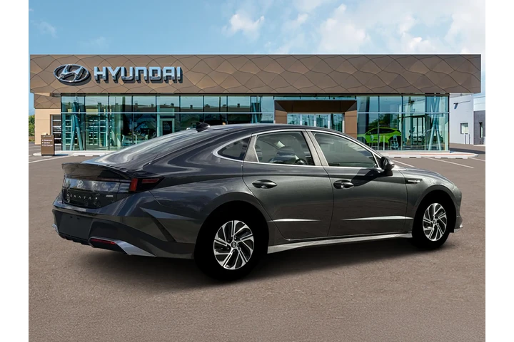 $28988 : Hyundai SONATA Hybrid 2026 B image 8