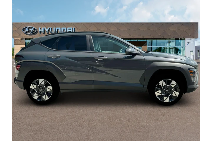 $25813 : Hyundai KONA 2025 AWD SEL Co image 9