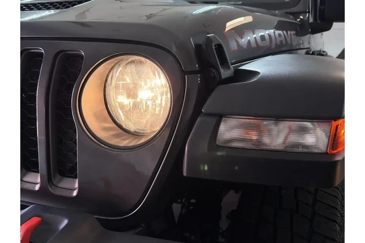 $30777 : Jeep Gladiator 2023 4x4 Moja image 10