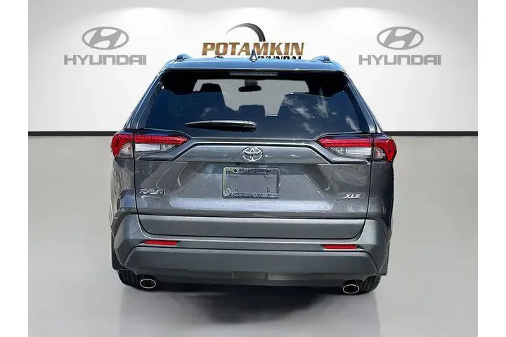 $27699 : Toyota RAV4 2024 XLE 4dr SUV image 6