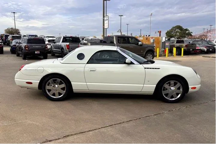 $18977 : Ford Thunderbird 2003 Deluxe image 9