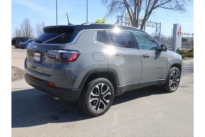 $23477 : Jeep Compass 2022 4x4 Limite image 10