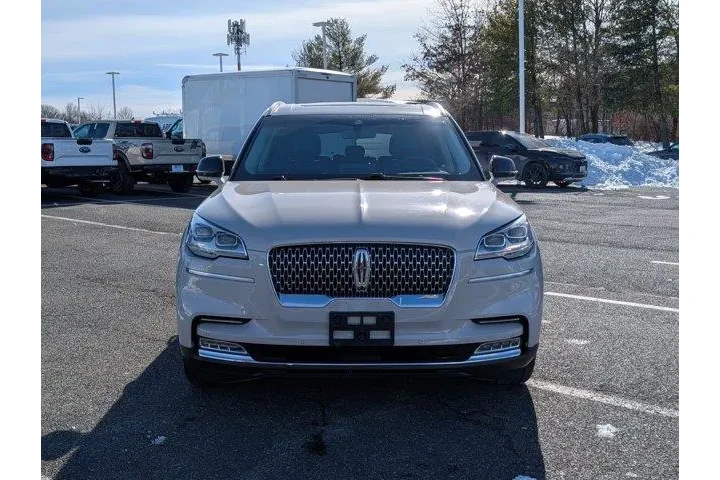 $31972 : Lincoln Aviator 2020 AWD Res image 8