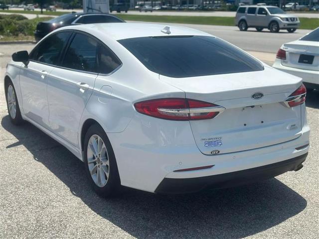 $14990 : 2019 FORD FUSION image 5