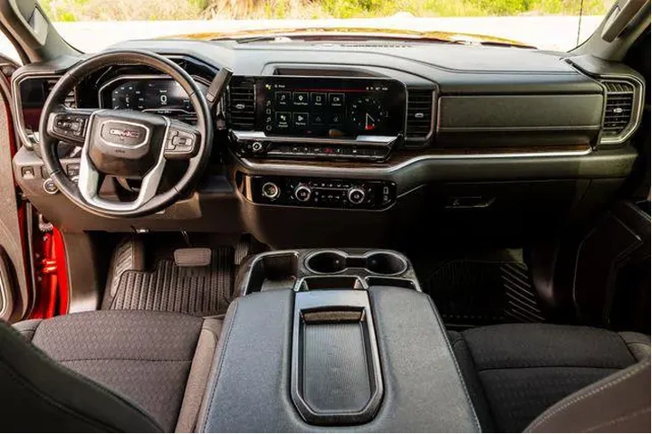 $39679 : GMC Sierra 1500 2023 4x2 Ele image 8