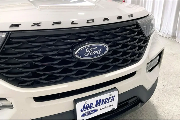$27111 : Ford Explorer 2022 ST-Line 4 image 7