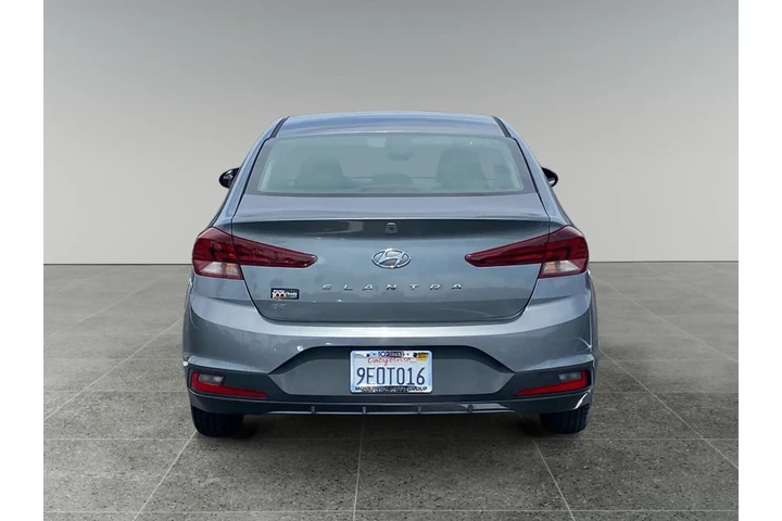 $22407 : Hyundai ELANTRA 2019 image 4