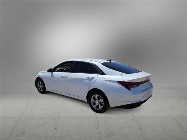 $16790 : Pre-Owned 2021 Hyundai Elantr image 3