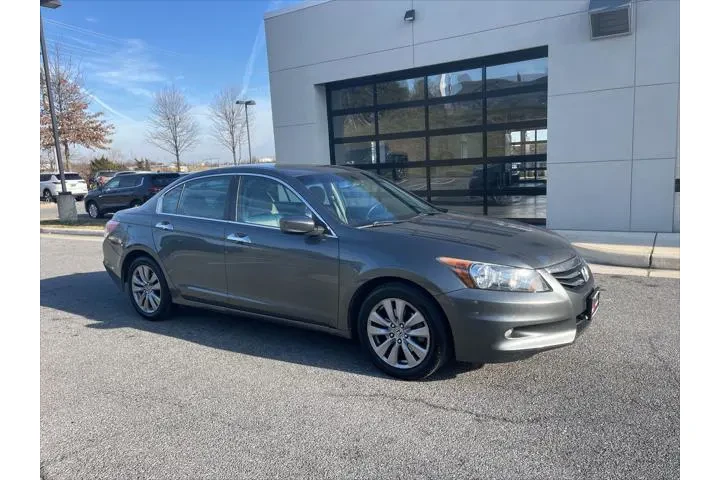 $6911 : Honda Accord 2012 EX-L V6 4d image 4