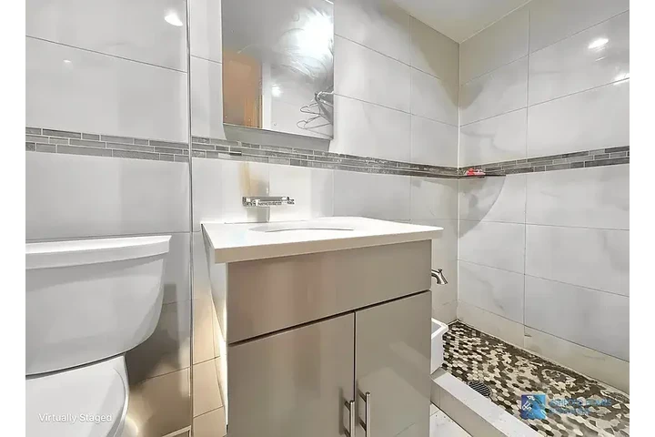 $2100 : HOME RENT IN LOS ANGELES CA image 10