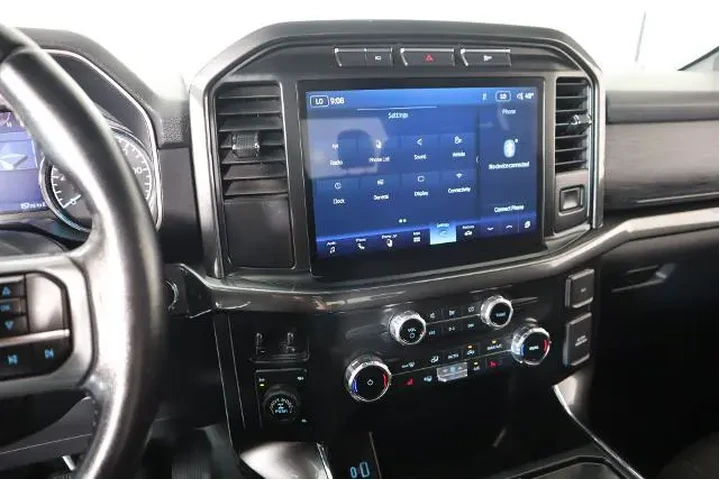 $38924 : Ford F-150 2022 4x4 XLT 4dr image 5