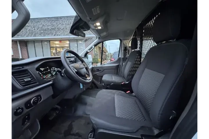 $34500 : Ford Transit 2024 250 3dr LW image 10