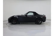 $28998 : Mazda MX-5 Miata 2023 Club 2 thumbnail