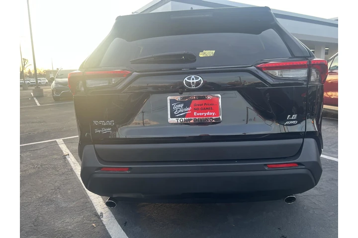 $26495 : Toyota RAV4 2024 AWD LE 4dr image 5