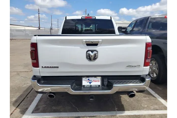 $38988 : Ram 1500 2022 4x4 Laramie 4d image 6