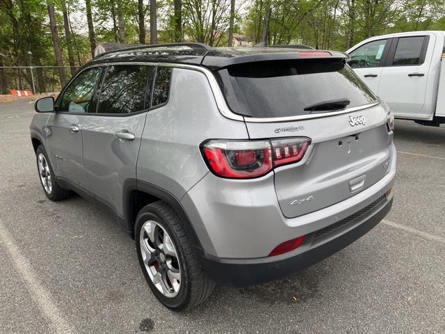 $20949 : PRE-OWNED 2018 JEEP COMPASS L image 4