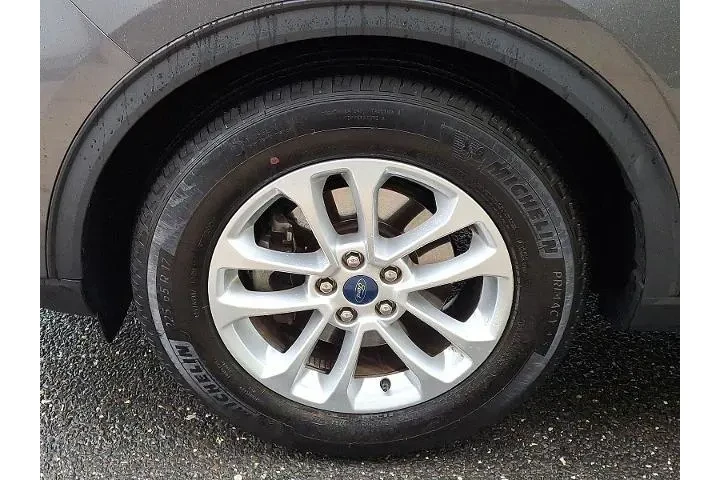 $20997 : Ford Escape 2022 SE 4dr SUV image 10