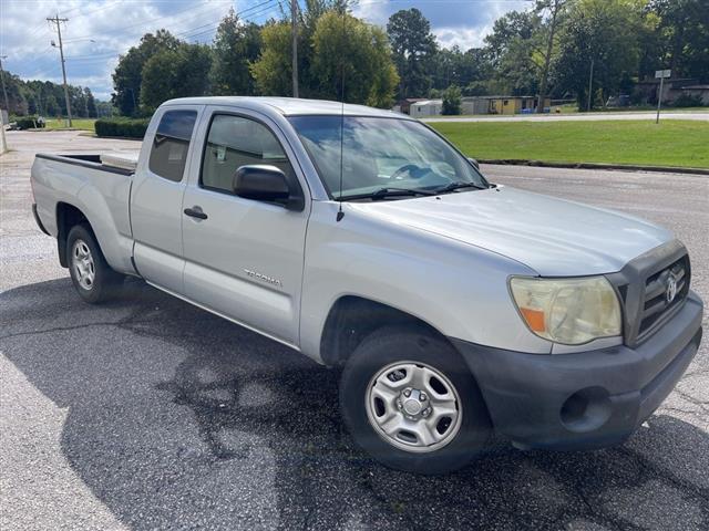 $15991 : PRE-OWNED 2008 TOYOTA TACOMA image 5