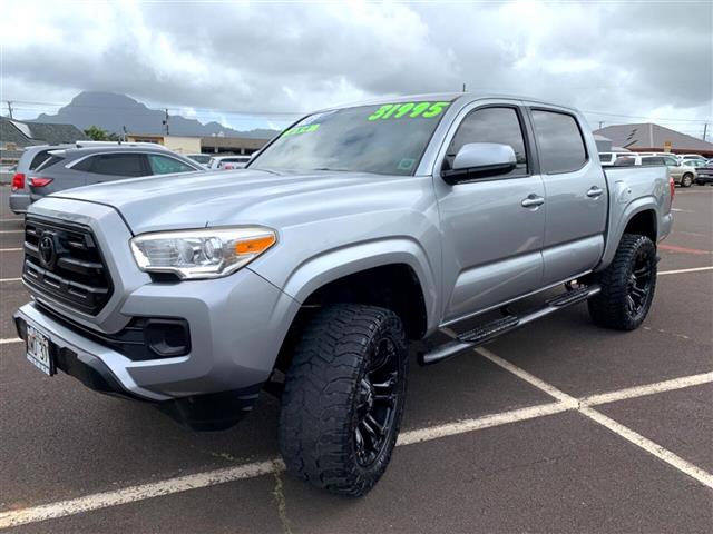 $31995 : 2016 Tacoma image 5